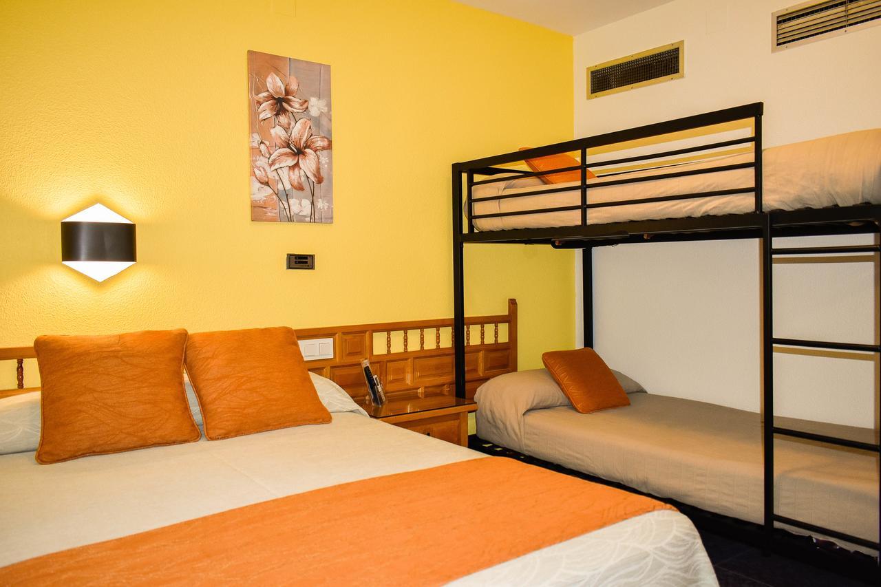 Hotel La Colina خيريا المظهر الخارجي الصورة